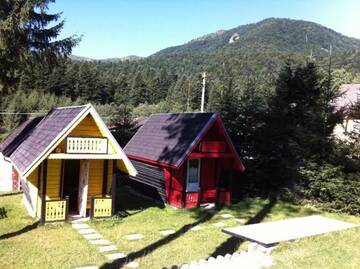 Фото номера Cottage Camping Basic Курортные отели Complex Cabana Ciucas г. Кейя 5